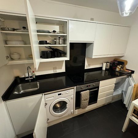 Cosmopolitan Comfort Private Bedrooms In Euston 106 Лондон Экстерьер фото