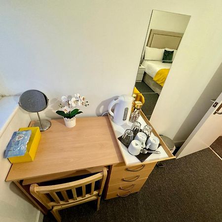 Cosmopolitan Comfort Private Bedrooms In Euston 106 Лондон Экстерьер фото