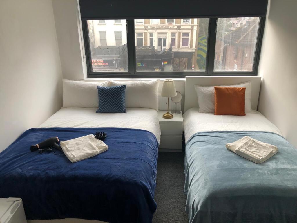 Cosmopolitan Comfort Private Bedrooms In Euston 106 Лондон Экстерьер фото