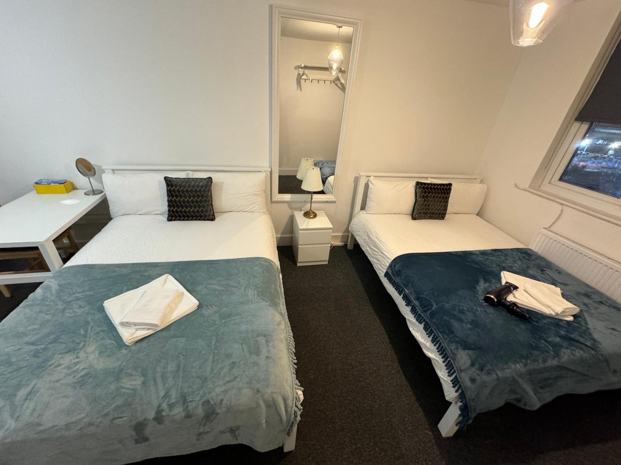 Cosmopolitan Comfort Private Bedrooms In Euston 106 Лондон Экстерьер фото