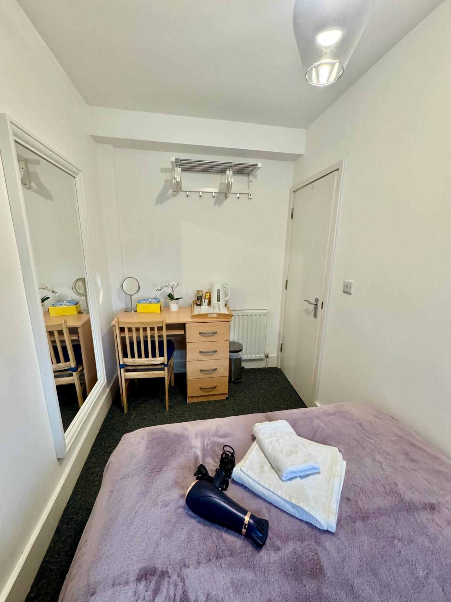 Cosmopolitan Comfort Private Bedrooms In Euston 106 Лондон Экстерьер фото