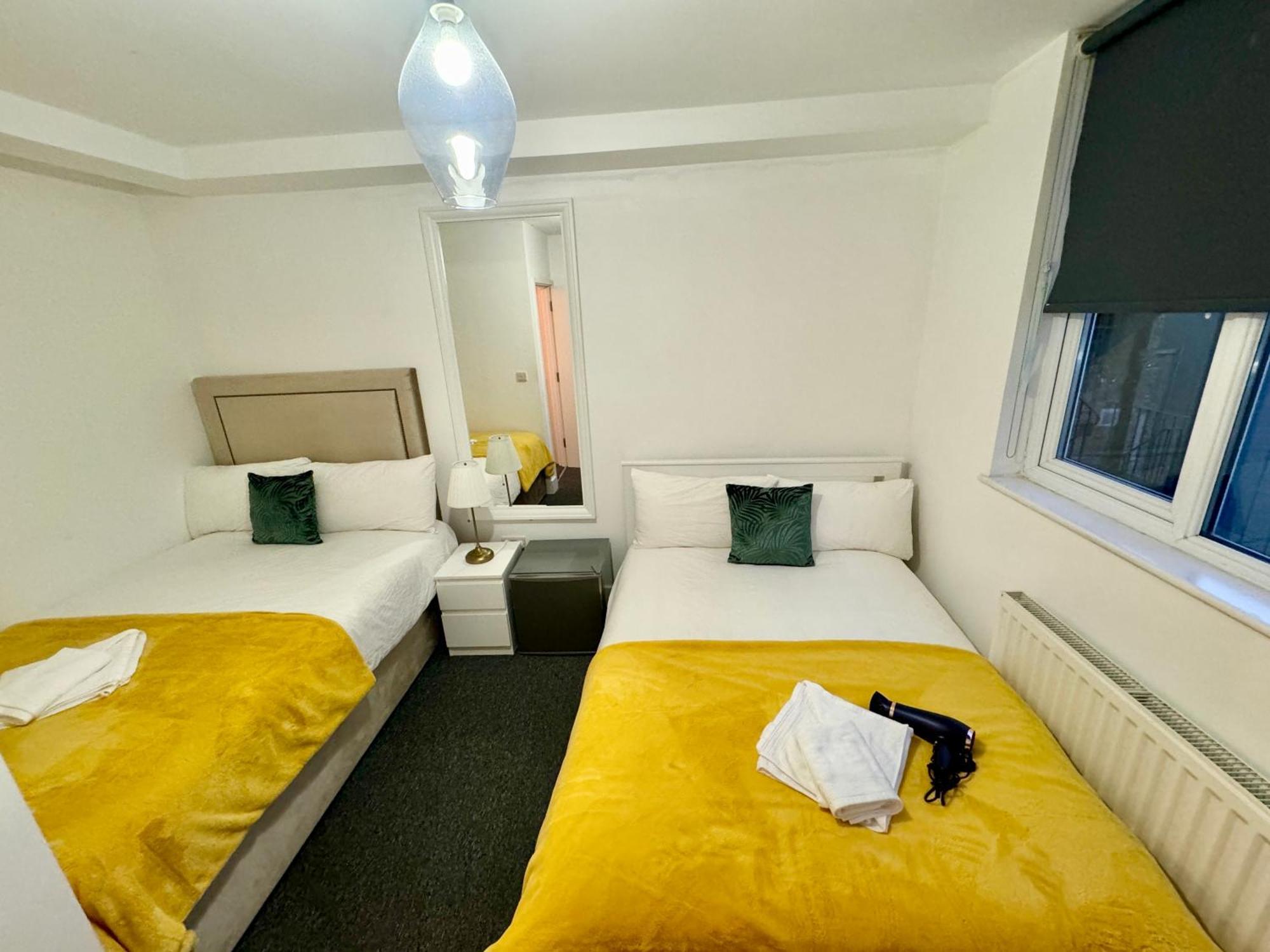 Cosmopolitan Comfort Private Bedrooms In Euston 106 Лондон Экстерьер фото